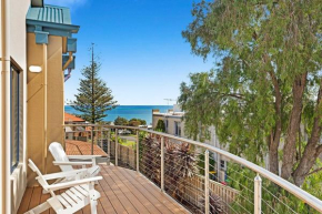 Stunning Oceanviews with large Balcony 3bed 2bath